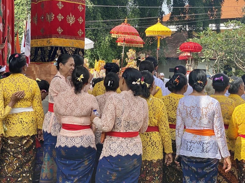 Tempelbesøk i Ubud