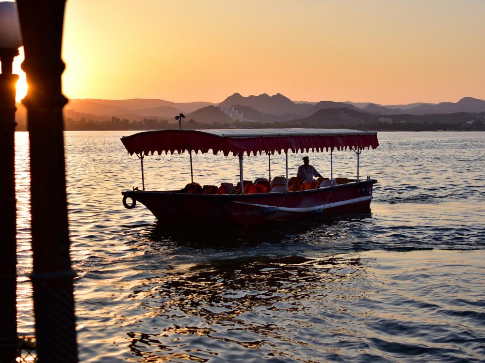 Båttur på sjøen i Udaipur