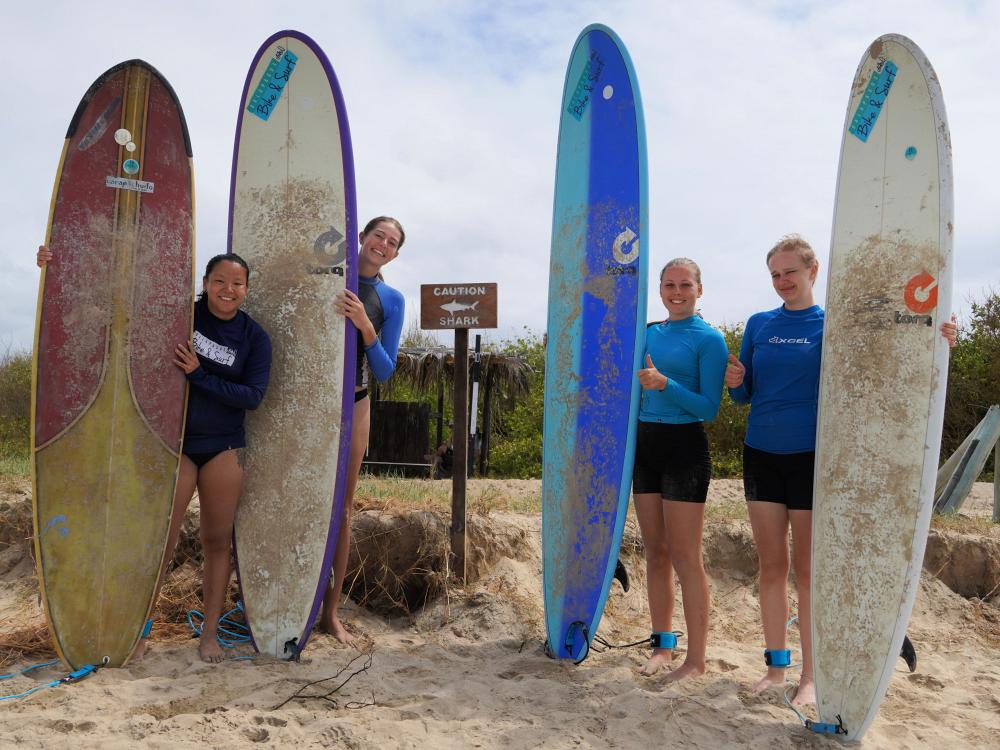 Surfing på Galapagosøyene