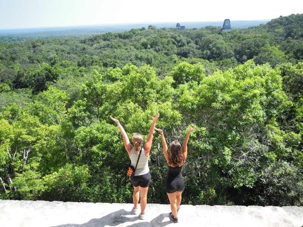 Utsikt over Tikal i Guatemala