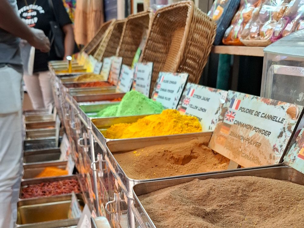 Krydderhandel på det lokale marked