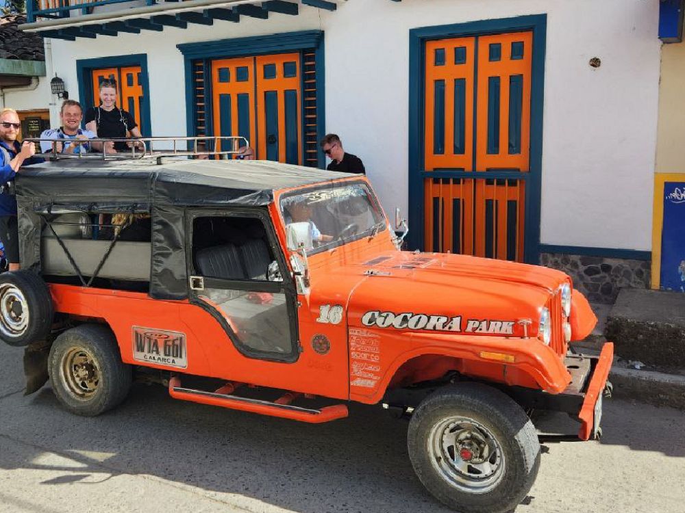 Jeeptur til tåkeskog